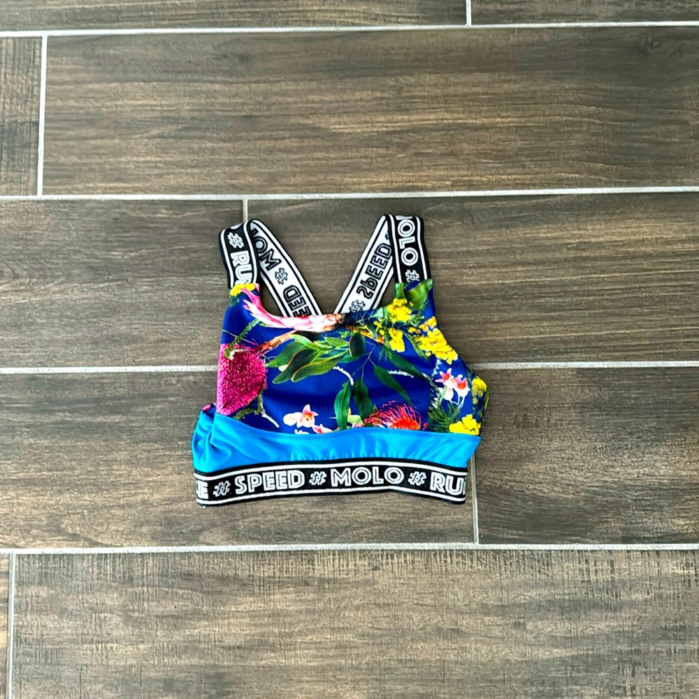 Molo Girls Sports Bra. Size 7/8. Olivia Style. Kids Active wear.